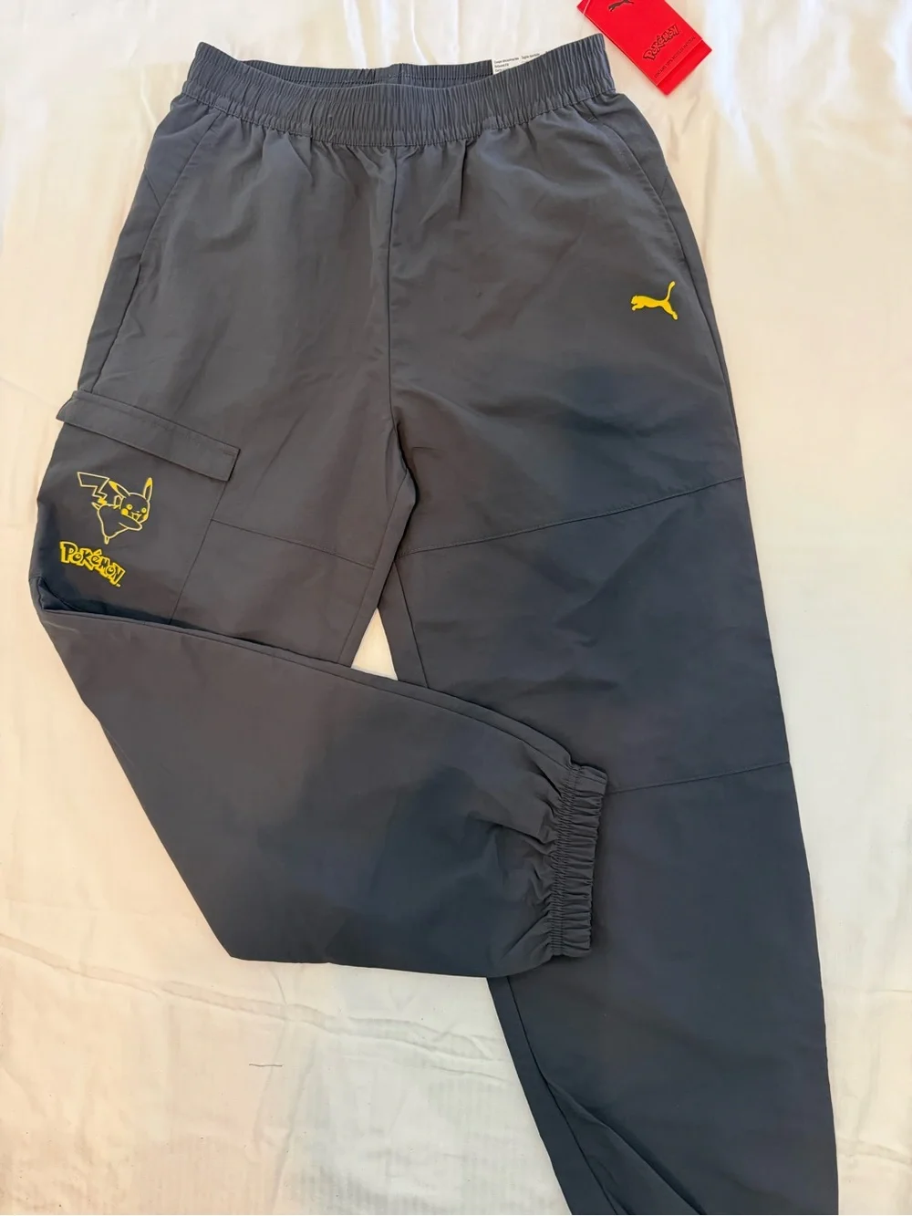 New boys Puma sz M 11-12, Yellow & Black Pikachu Hoodie Set shirt, pants - Picture 6 of 12